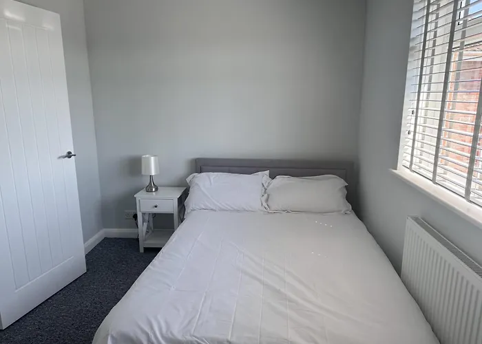 Newly Renovated 3 Bed House Near Beach In Heacham