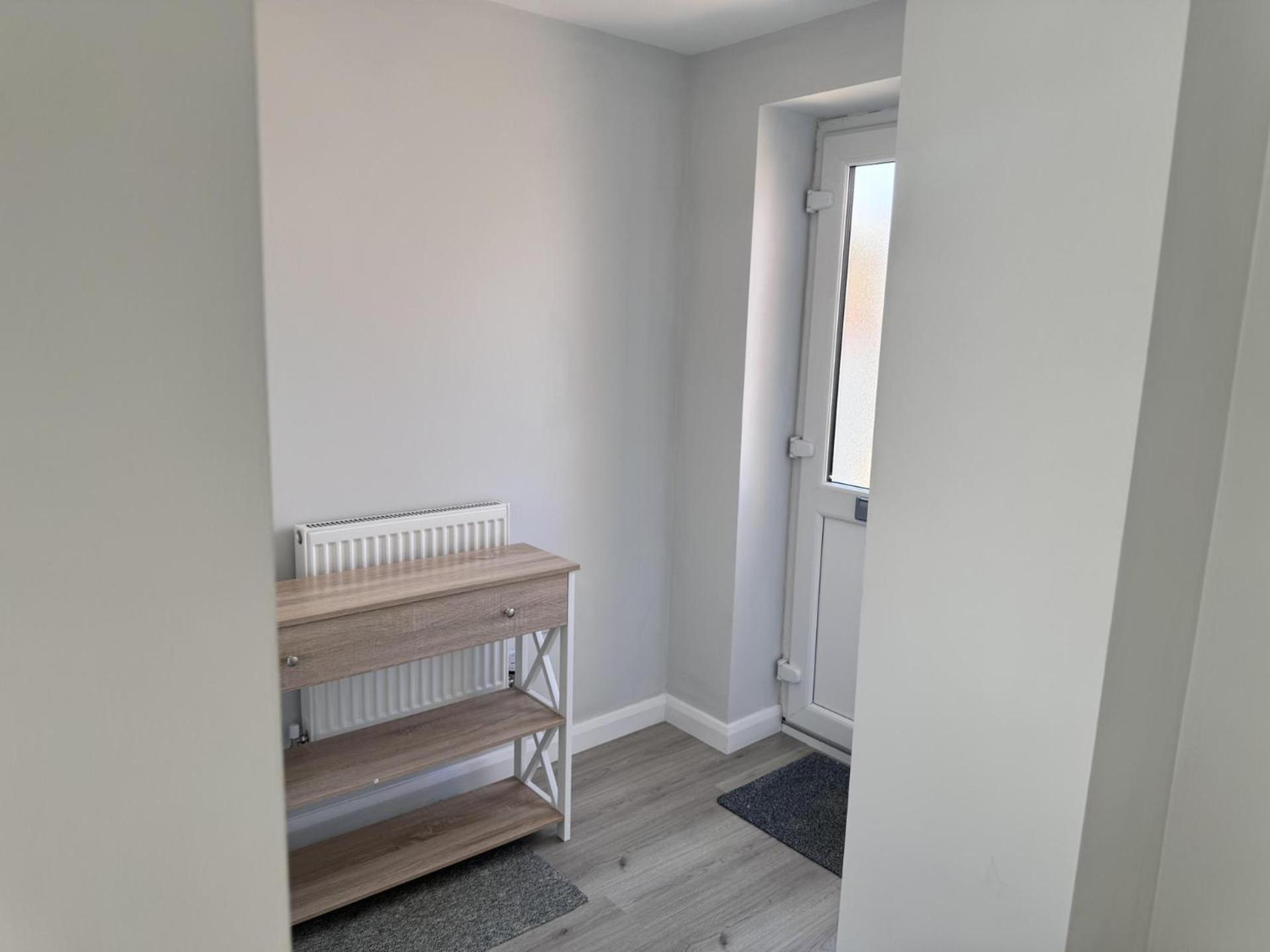 Newly Renovated 3 Bed House Near In Holiday home